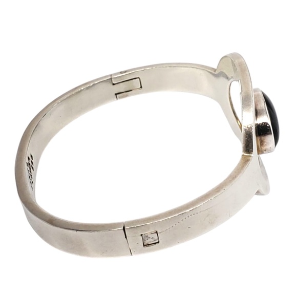 Mexico Sterling Silver Onyx Hinged Bracelet #21170 - Picture 4 of 10